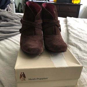 Hush puppies brown suede ankle booties